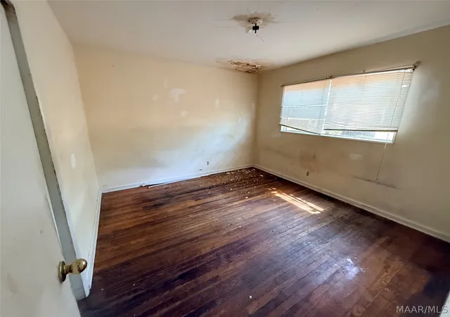 4th image of 702 Capri St, Montgomery, AL 36105 | MLS# 587432