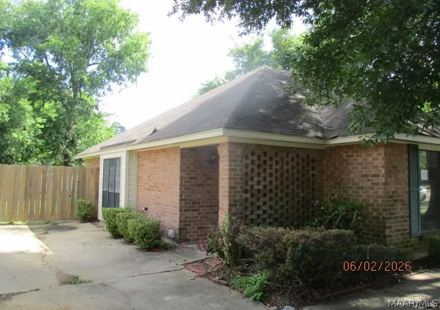 Photo 3 of Single family home for sale at 6118 Willow Glen Dr, Montgomery, AL 36117 | MLS# 587442 | Listing updated on 2026-07-16