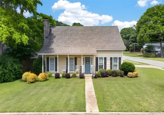 Homes for sale in Montgomery, AL | 1243 Cedric Ct, Montgomery, AL 36109 | MLS# 587359