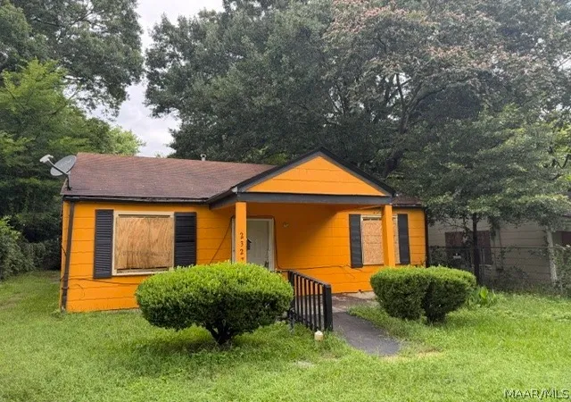 Photo 1 of Single family home for sale at 2327 E 6th Street, Montgomery, AL 36106 | MLS# 587425 | Listing updated on 2026-08-28