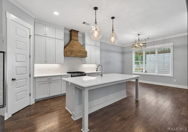 2nd image of 49 Overbrook St, Pike Road, AL 36064 | MLS# 587256