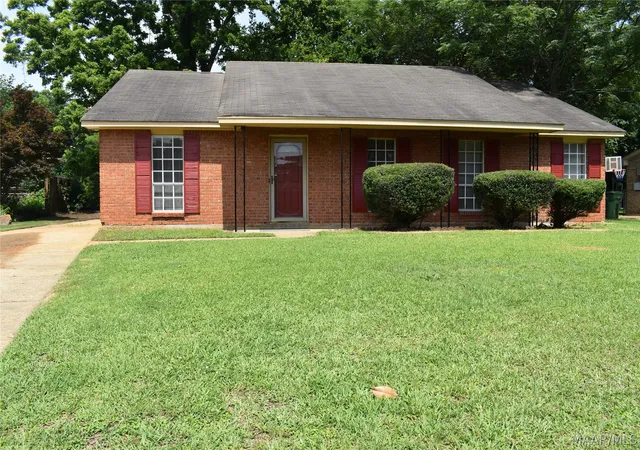 1st image of 533 Glade Park Loop, Montgomery, AL 36109 | MLS# 587549