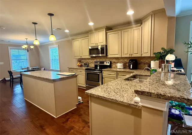 5th image of 8213 Faith Ln, Montgomery, AL 36117 | MLS# 587628