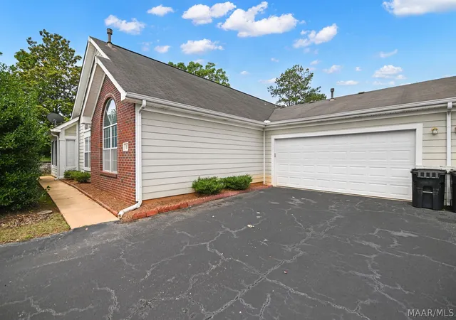 3rd image of 11 Crabapple Tr, Montgomery, AL 36117 | MLS# 587540
