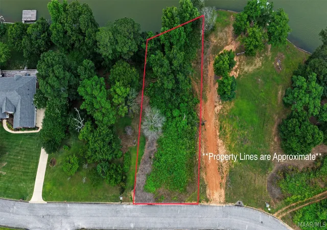 3rd image of Lot 11 Riverhills Dr, Tallassee, AL 36078 | MLS# 587677