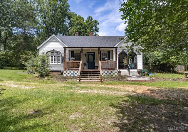 1st image of 30 Pine St, Eclectic, AL 36024 | MLS# 587681