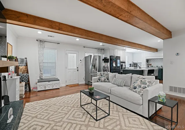 3rd image of 3854 Croydon Rd, Montgomery, AL 36109 | MLS# 587701