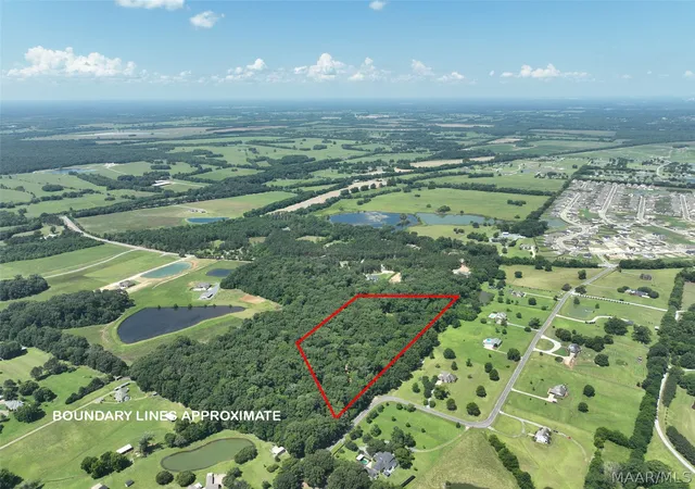13th image of 8 Chaseway Dr, Pike Road, AL 36064 | MLS# 587740