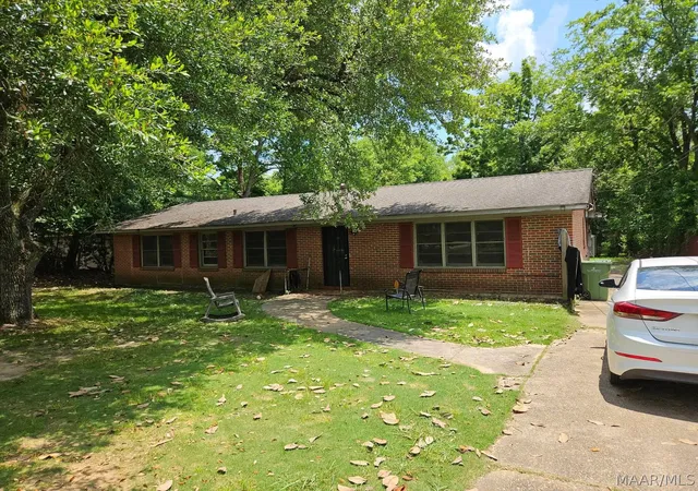 Homes for sale in Montgomery, AL | 3200 Mcgehee Rd, Montgomery, AL 36111 | MLS# 587809