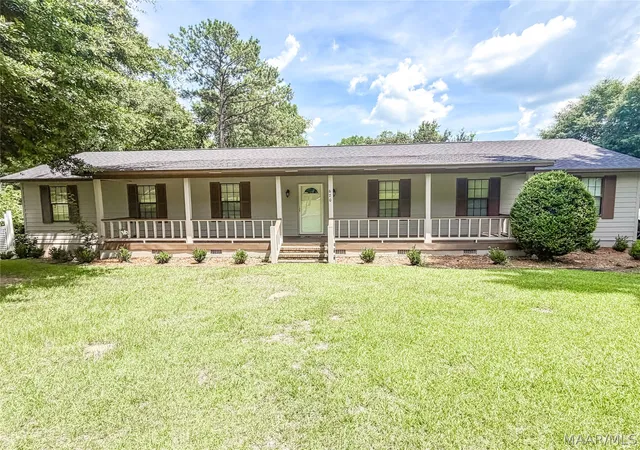 Homes for sale in Selma, AL | 670 County Road 81, Selma, AL 36703 | MLS# 587838