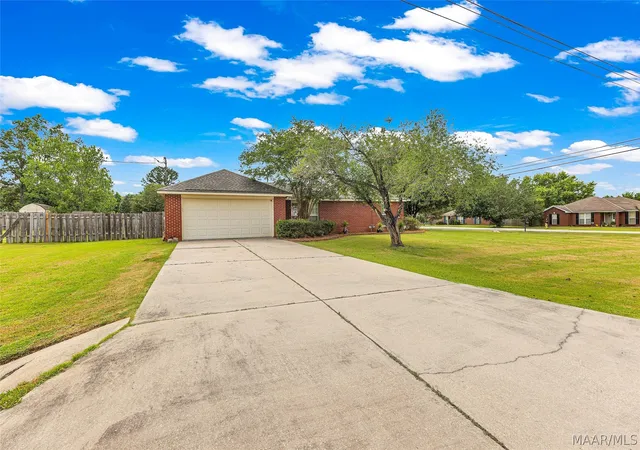 5th image of 725 Stableway Rd, Pike Road, AL 36064 | MLS# 587806