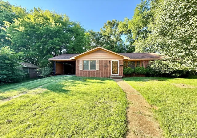 1st image of 407 Laurel Ave, Selma, AL 36701 | MLS# 587867