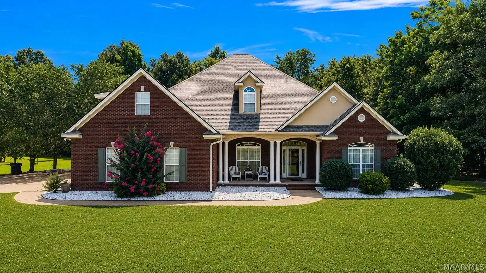 Photo 1 of Sale Pending at 471 Bishop Trl, Montgomery, AL 36105 | MLS# 587130 | Listing updated on 2026-10-22