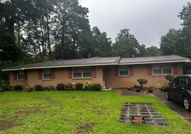2nd image of 953 Green Ridge Ct, Montgomery, AL 36109 | MLS# 587606
