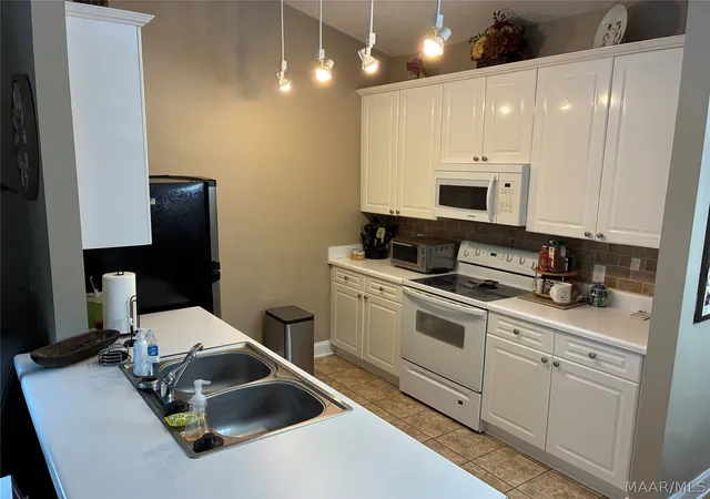 Photo 3 of Condo for sale at 500 Waverly Pl #903, Opelika, AL 36801 | MLS# 587849 | Listing updated on 2026-08-04