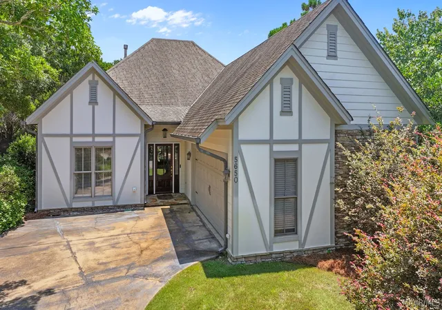 2nd image of 5650 Ash Grove Ct, Montgomery, AL 36116 | MLS# 587933