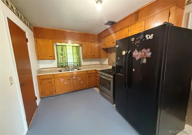 Photo 3 of Single family home for sale at 4325 Nordale Dr, Montgomery, AL 36116 | MLS# 587955 | Listing updated on 2026-08-28