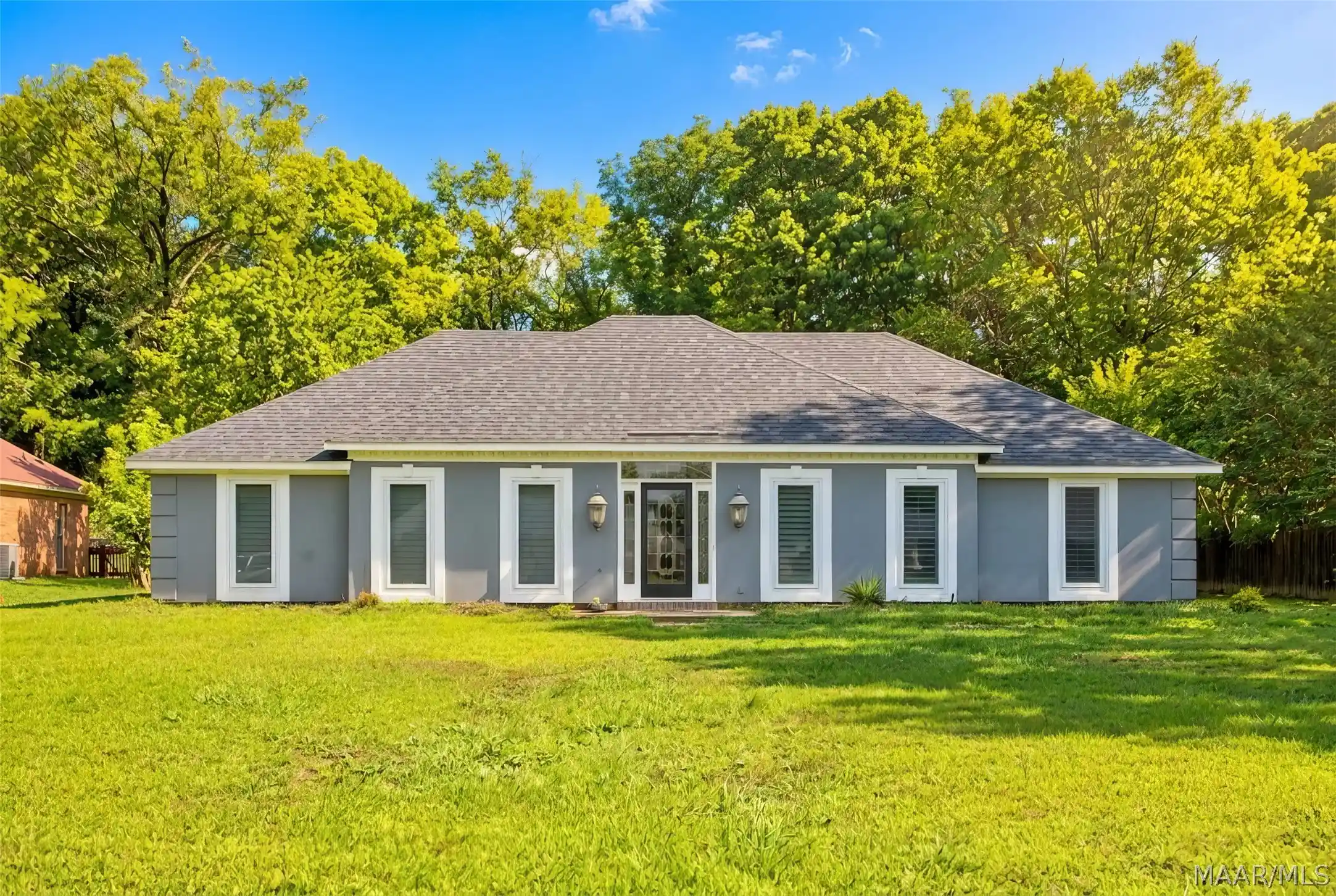 Photo 1 of Single family home for sale at 6555 Eastwood Glen Dr, Montgomery, AL 36117 | MLS# 587986 | Listing updated on 2026-10-26