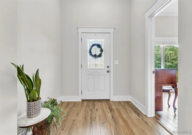 Homes for sale in Wetumpka, AL | 203 Mulder Cove Ln, Wetumpka, AL 36093 | MLS# 587811