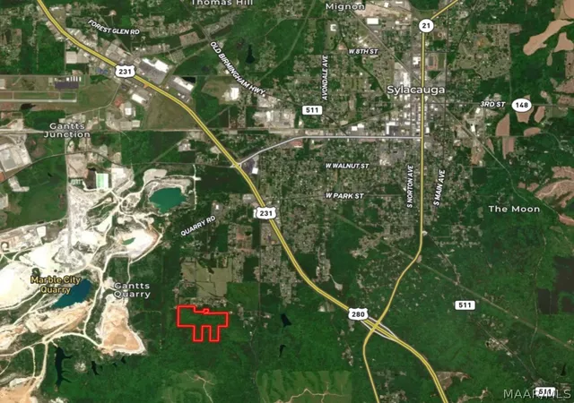 13th image of 16 Oakview Cir, Sylacauga, AL 35151 | MLS# 588020