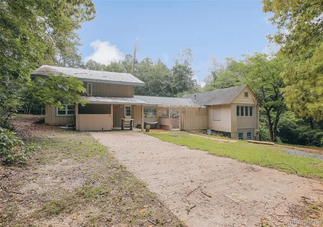 Homes for sale in Prattville, AL | 116 St Francis Pl #Unit A,B, possible C, Prattville, AL 36066 | MLS# 588012