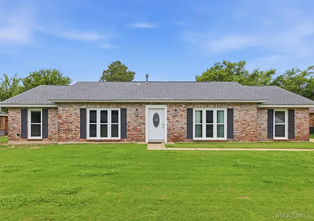 1st image of 2042 Kingsbury Dr, Montgomery, AL 36106 | MLS# 587356