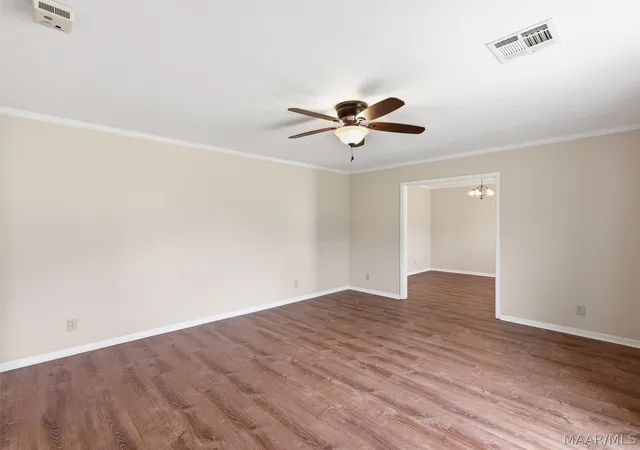 2nd image of 2042 Kingsbury Dr, Montgomery, AL 36106 | MLS# 587356