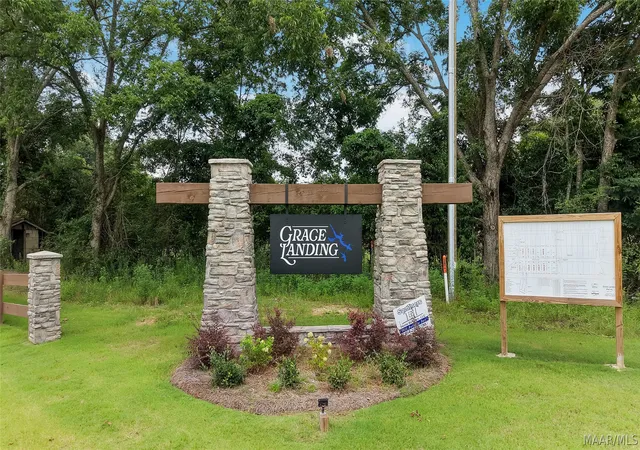 4th image of 100 Lorie Lee Loop, Deatsville, AL 36022 | MLS# 588009
