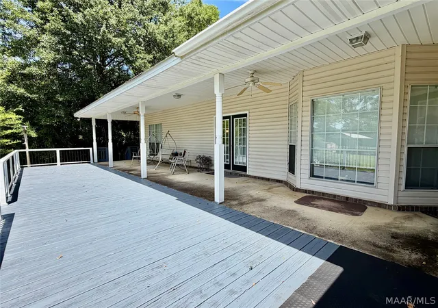 Homes for sale in Deatsville, AL | 106 Briar Loop Rd, Deatsville, AL 36022 | MLS# 588084