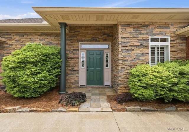 2nd image of 9573 Lochworth Ct, Pike Road, AL 36064 | MLS# 587947