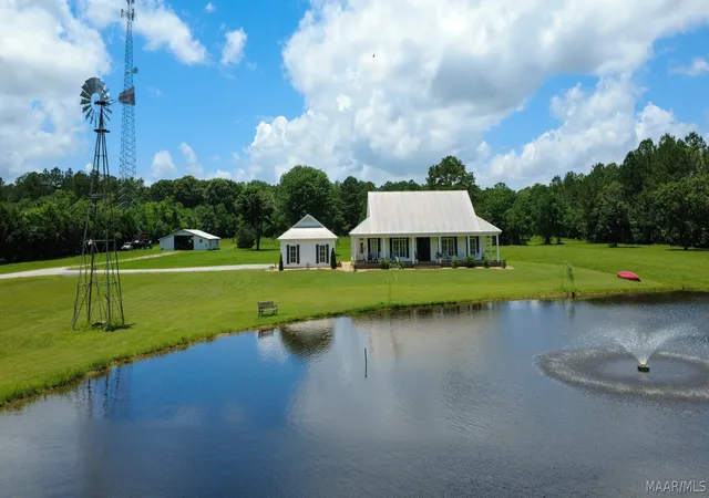 Homes for sale in Pike Road, AL | 562 Flowers Rd, Pike Road, AL 36064 | MLS# 587878