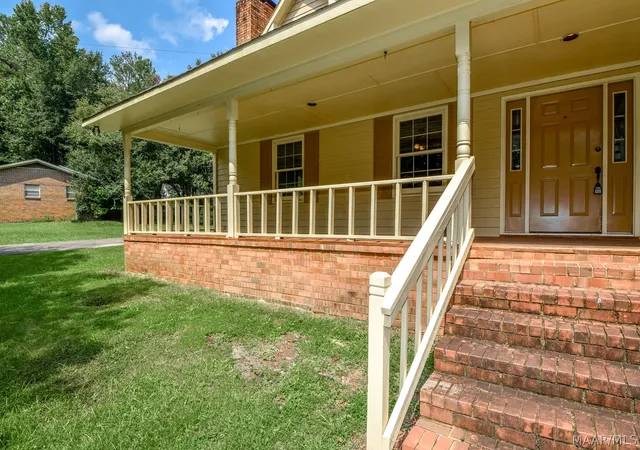 5th image of 408 Golden Dr, Tallassee, AL 36078 | MLS# 588080