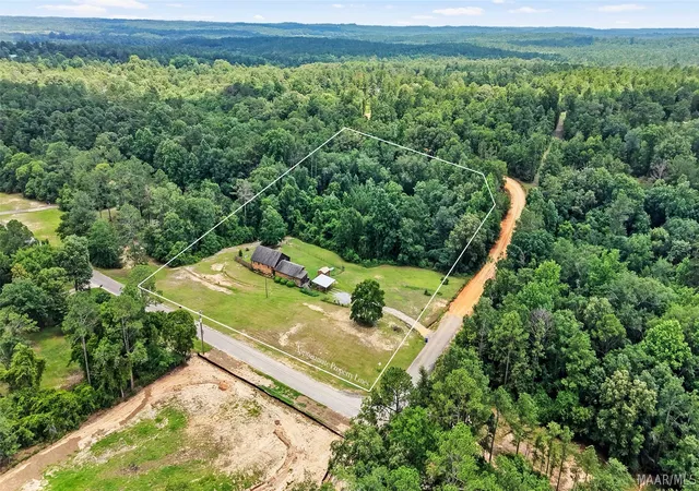Homes for sale in Prattville, AL | 519 Sundown Dr, Prattville, AL 36067 | MLS# 587977
