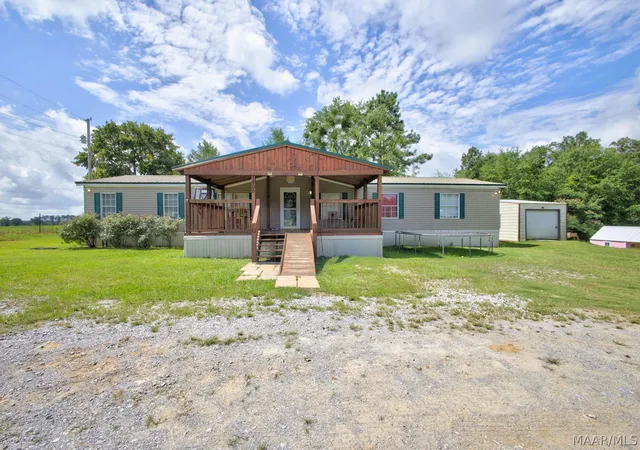 2nd image of 1905 County Road 34 Road, Clanton, AL 35045 | MLS# 588160