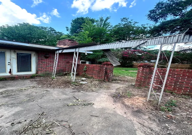 Homes for sale in Prattville, AL | 1175 Josephine Ave, Prattville, AL 36066 | MLS# 588192