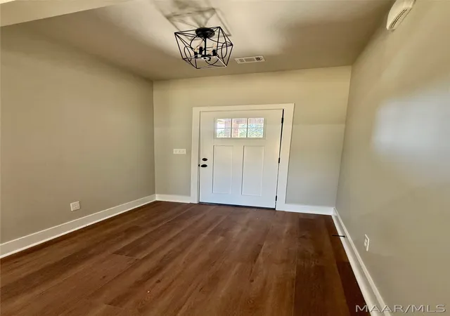 Photo 24 of Single family home for sale at 421 Sunnybrook Dr, Deatsville, AL 36022 | MLS# 588217 | Listing updated on 2026-10-02