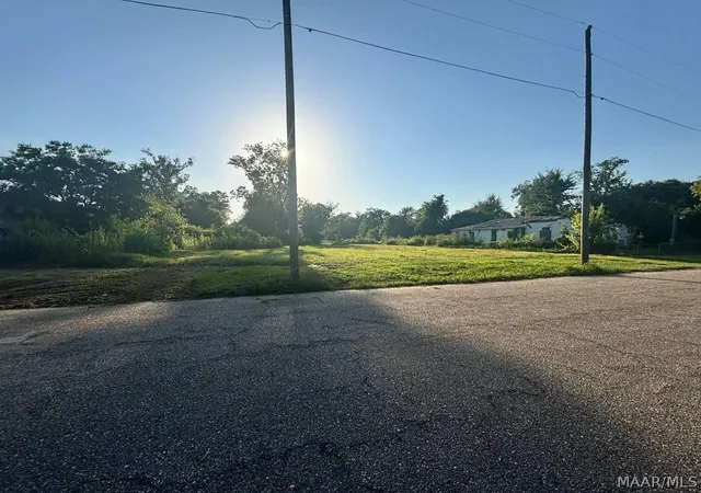 5th image of 1417 Martin Luther King St, Selma, AL 36703 | MLS# 588221