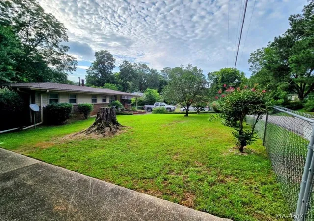 5th image of 209 Nottingham Rd, Montgomery, AL 36109 | MLS# 588177