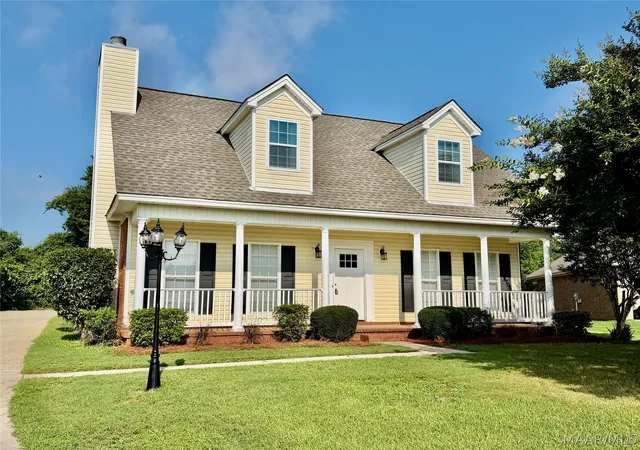 Photo 1 of Single family home for sale at 307 Sparrow Point Ln, Deatsville, AL 36022 | MLS# 588230 | Listing updated on 2026-07-14