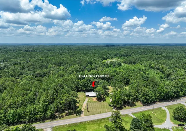 Homes for sale in Titus, AL | 1141 Grass Farm Rd, Titus, AL 36080 | MLS# 588188
