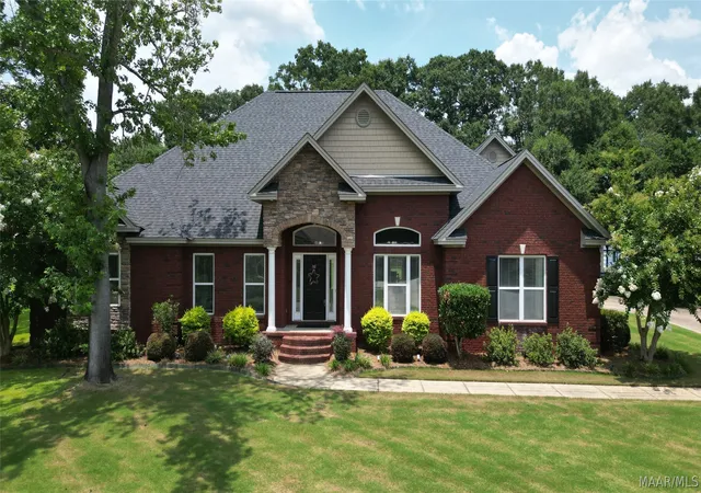 Homes for sale in Prattville, AL | 2603 Savannah Dr, Prattville, AL 36067 | MLS# 588161