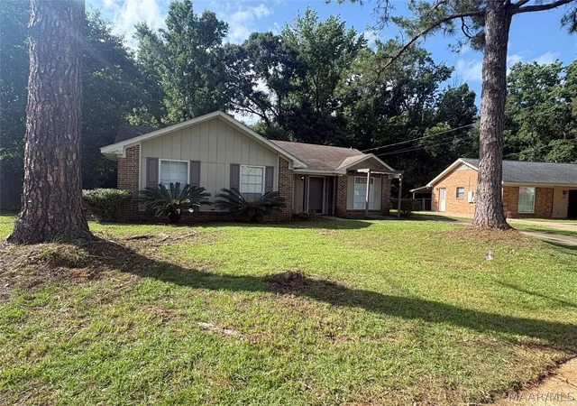 Photo 2 of Single family home for sale at 1024 N Burbank Dr, Montgomery, AL 36117 | MLS# 588284 | Listing updated on 2026-07-02