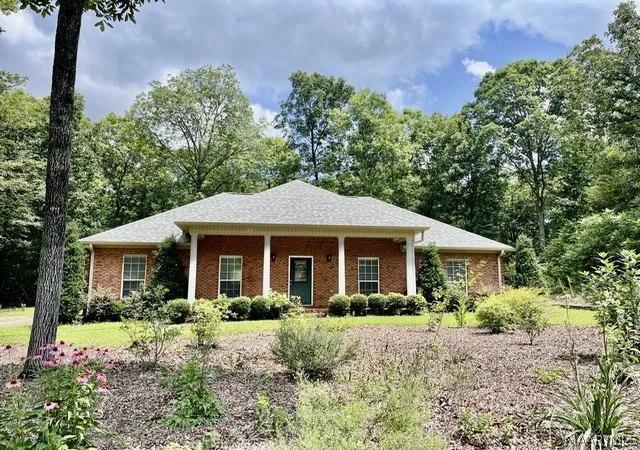Homes for sale in Wetumpka, AL | 189 Buck Run Rd, Wetumpka, AL 36093 | MLS# 588252