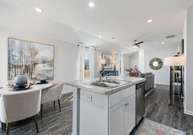 7th image of 54 Spanish Ct, Eclectic, AL 36024 | MLS# 588115
