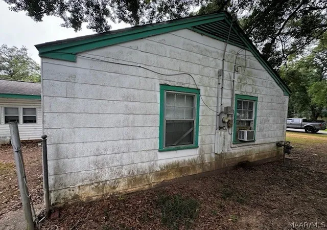 Photo 2 of Sale Pending at 127 Grovewood Ct, Montgomery, AL 36108 | MLS# 588320 | Listing updated on 2026-08-24
