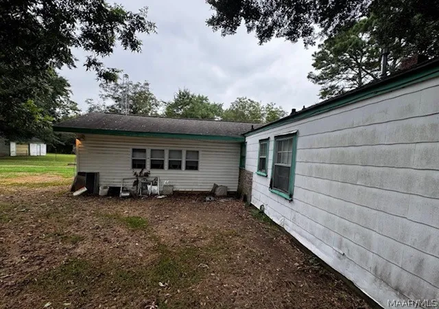 Photo 3 of Sale Pending at 127 Grovewood Ct, Montgomery, AL 36108 | MLS# 588320 | Listing updated on 2026-08-24