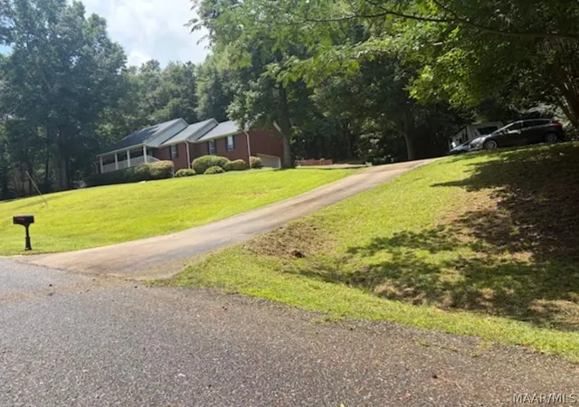 18th image of 151 Orr Ln, Tallassee, AL 36078 | MLS# 588322