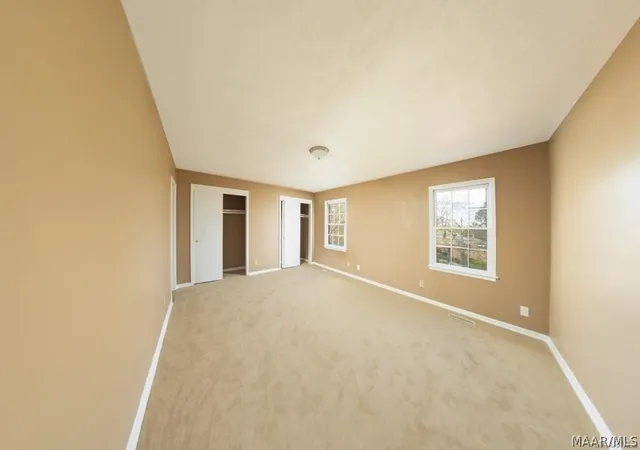 Photo 3 of Townhouse for sale at 2025 Rexford Rd, Montgomery, AL 36116 | MLS# 588391 | Listing updated on 2026-09-24