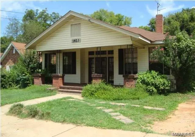 Photo 1 of Single family home for sale at 1823 Winona Ave, Montgomery, AL 36107 | MLS# 588312 | Listing updated on 2026-07-16