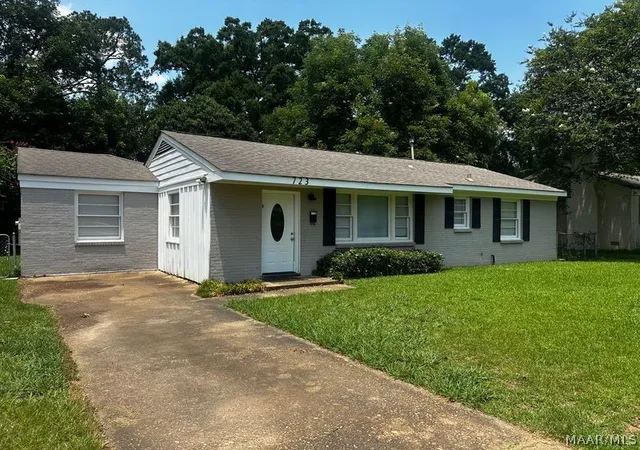 Homes for sale in Montgomery, AL | 723 Hillman St, Montgomery, AL 36109 | MLS# 588375